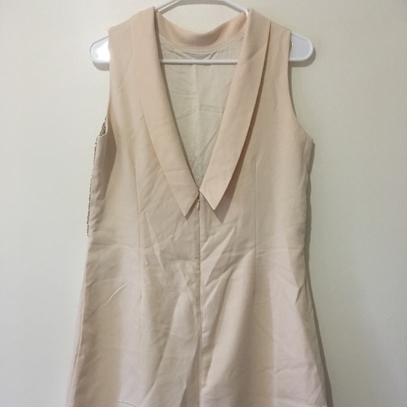 Sparkling Dress with Deep-V on the back - Picture 2 of 2